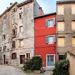 Casa Dora Feriehus *